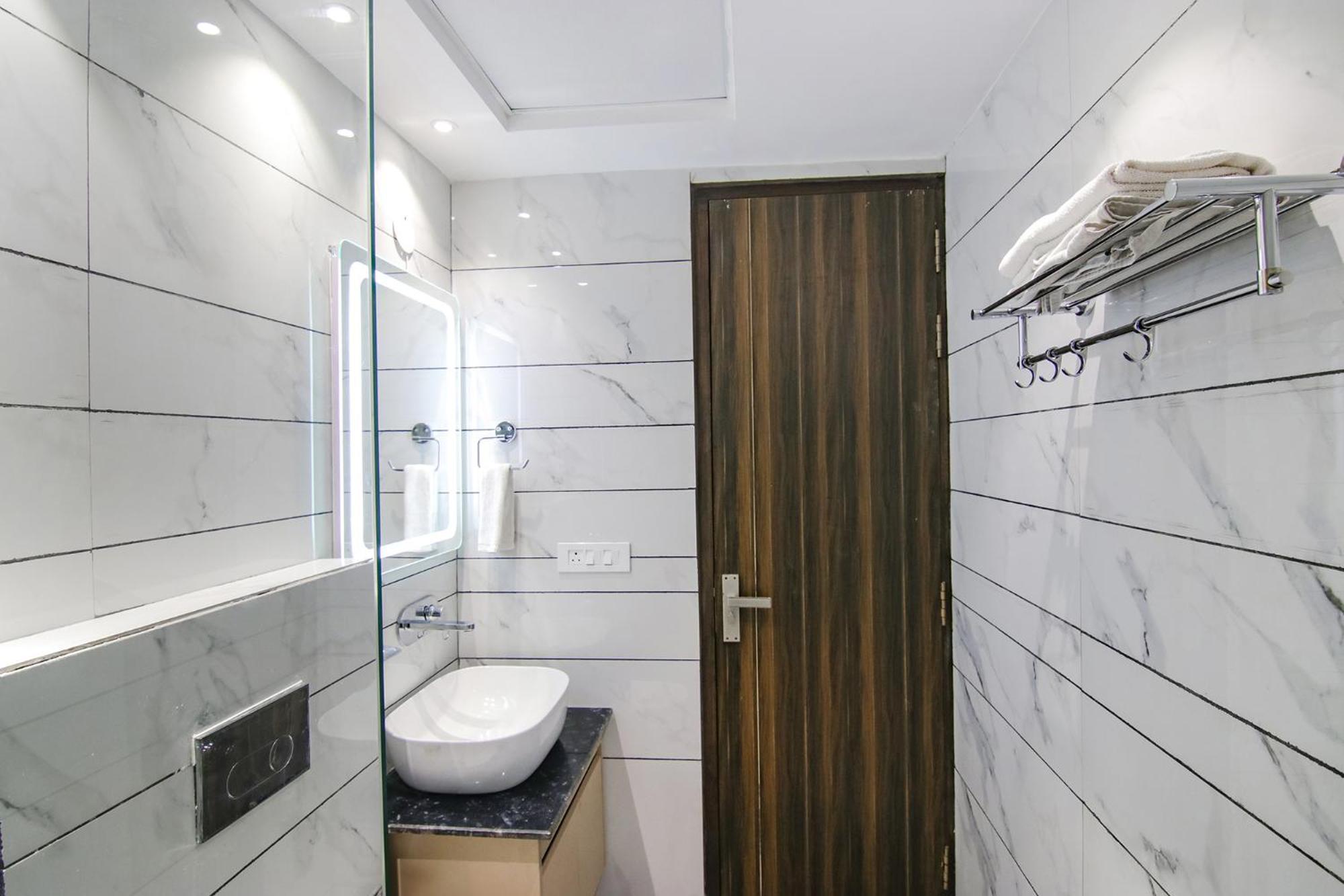 Fabhotel Prism Grand Zirakpur ภายนอก รูปภาพ